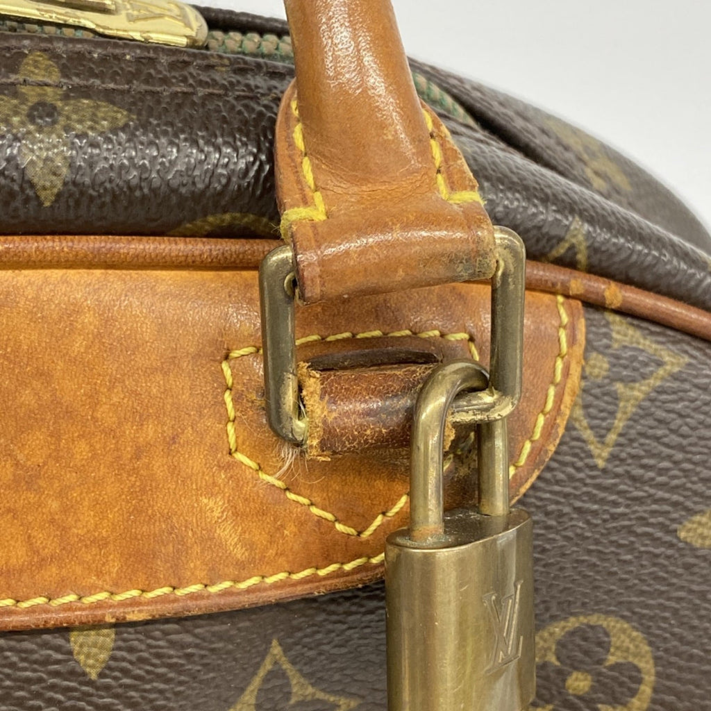 Louis Vuitton Brown Handbag (Pre-Owned)