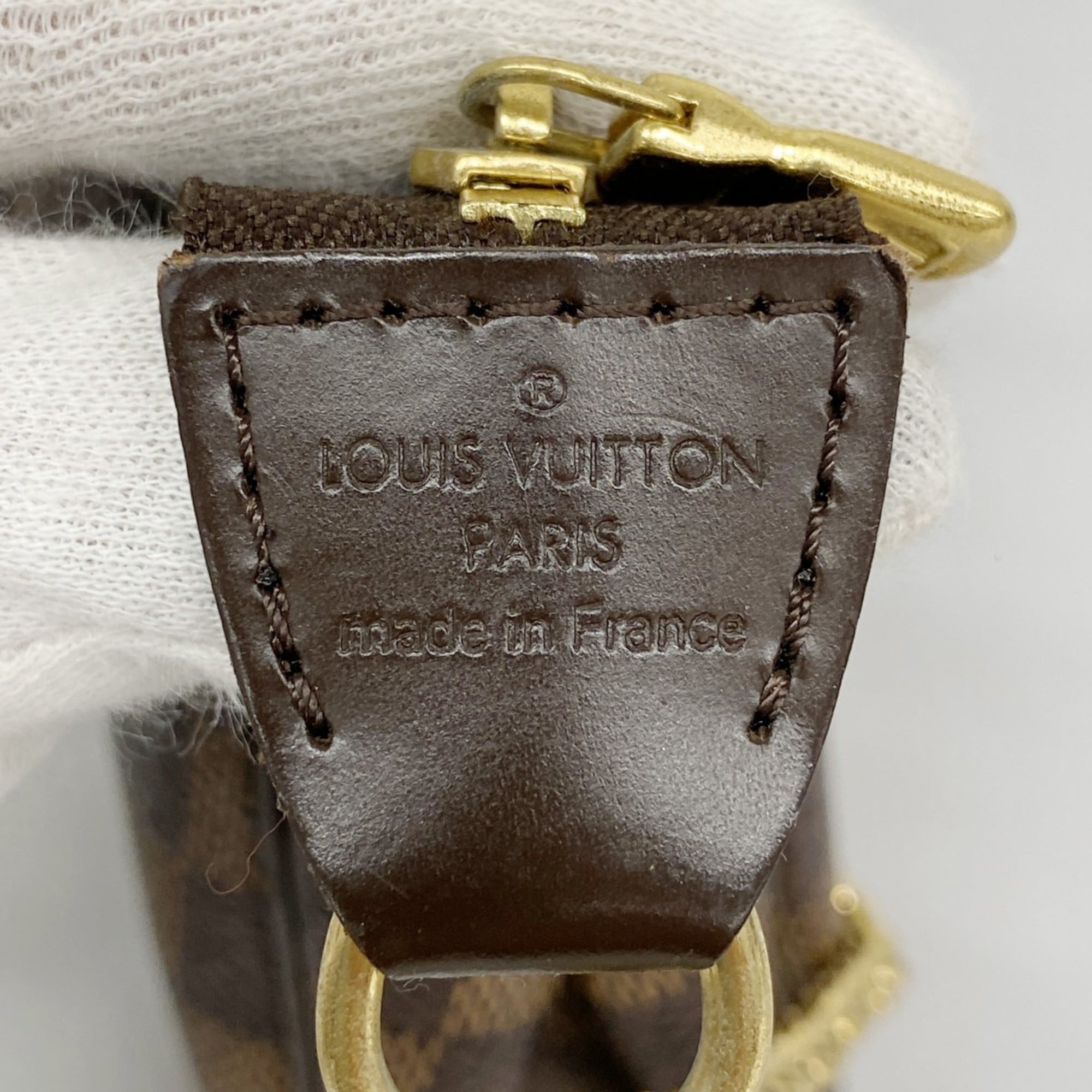 Louis Vuitton Ebene Handbag (Pre-Owned)