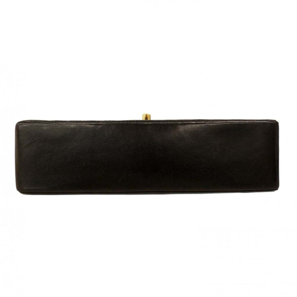 Chanel Black Leather Shoulder Bag (Pre-Owned)