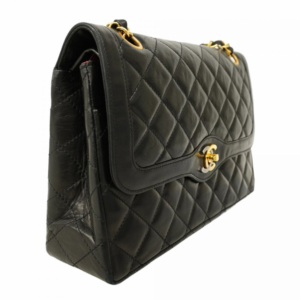 Chanel Black Leather Shoulder Bag (Pre-Owned)
