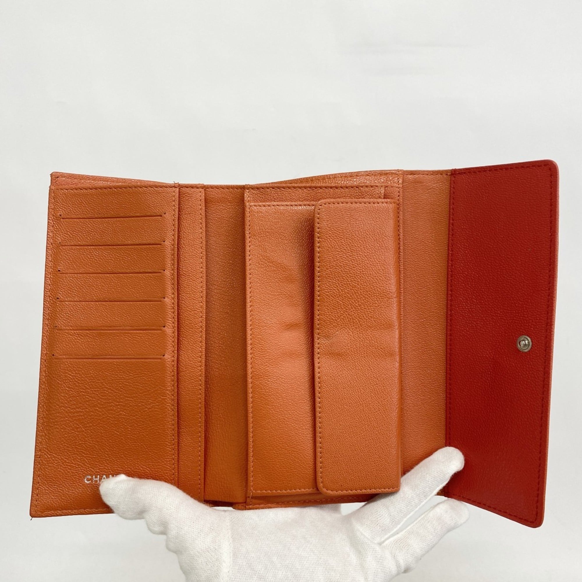 Chanel Red Color Grained Calfskin Long Wallet (Tri-Fold) (Pre-Owned)