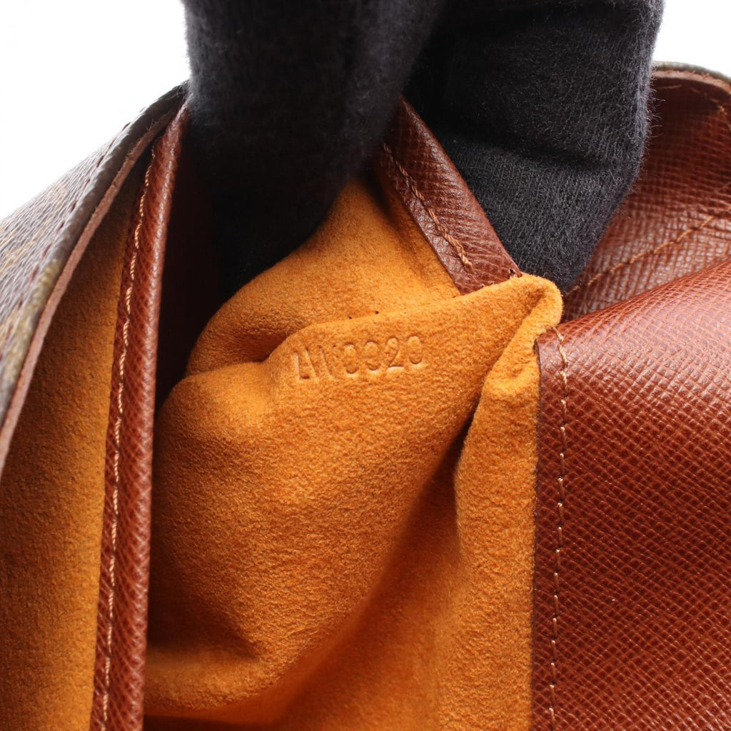Louis Vuitton Brown Monogram Coated Canvas Shoulder Bag (Pre-Owned)