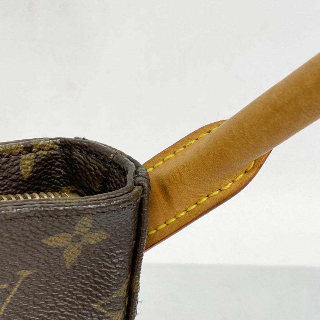 Louis Vuitton Brown Shoulder Bag (Pre-Owned)