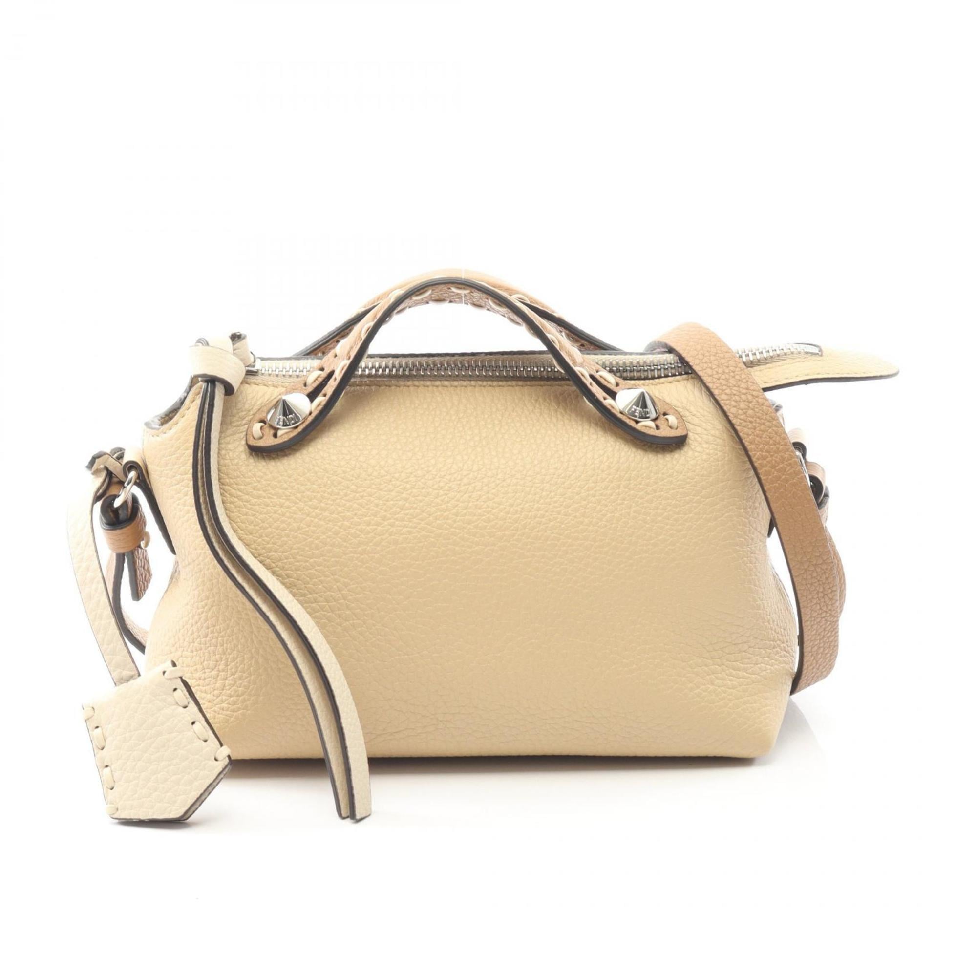 Fendi Beige Brown Leather Handbag (Pre-Owned)