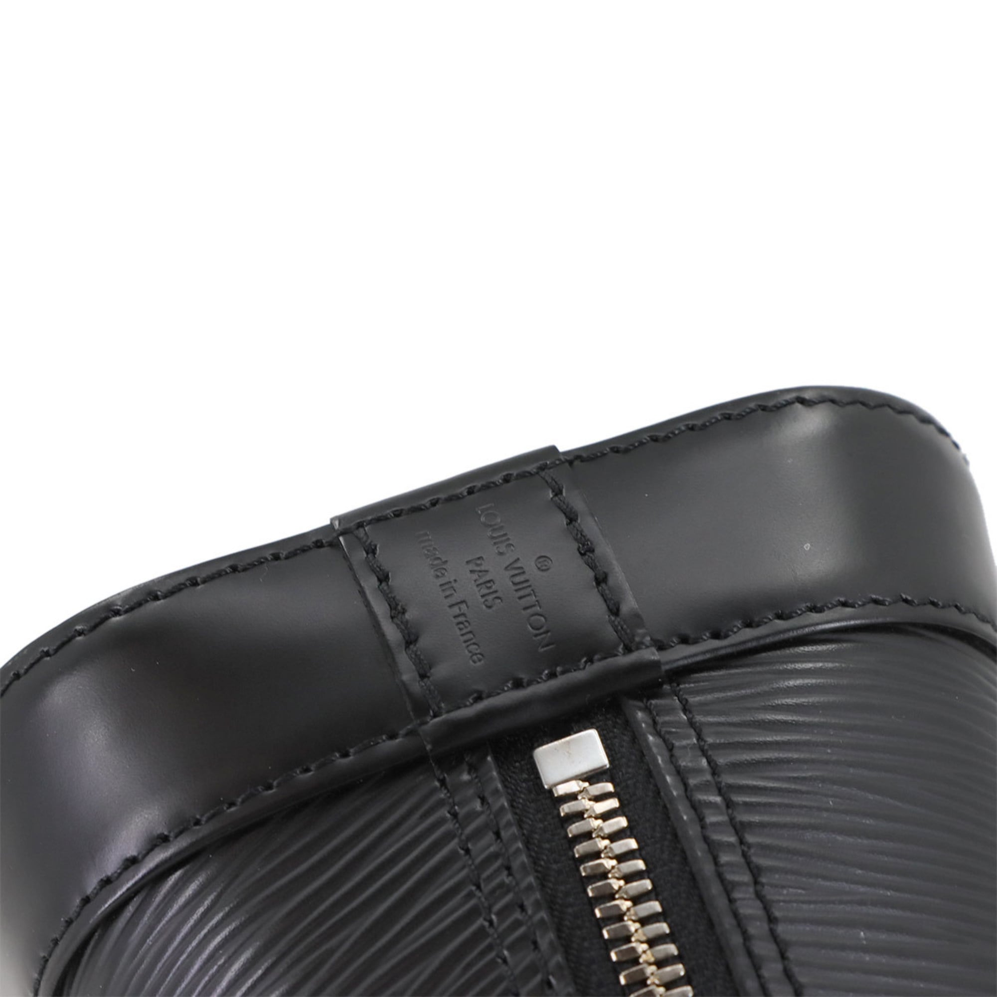 Louis Vuitton Noir Epi Leather Handbag Shoulder Bag (Pre-Owned)