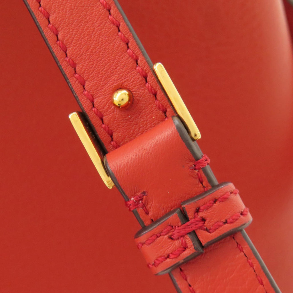 Fendi Red Color Leather Handbag (Pre-Owned)