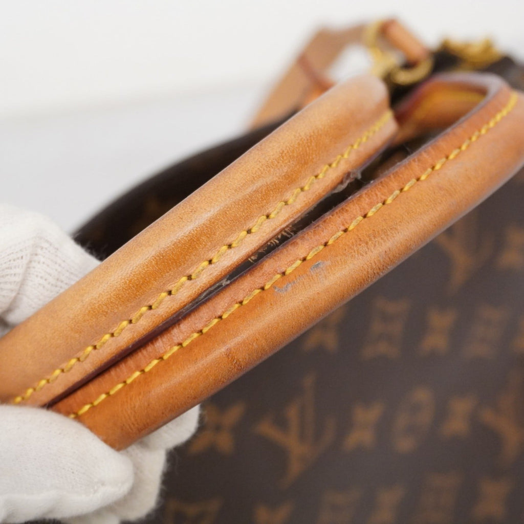 Louis Vuitton Brown Handbag (Pre-Owned)