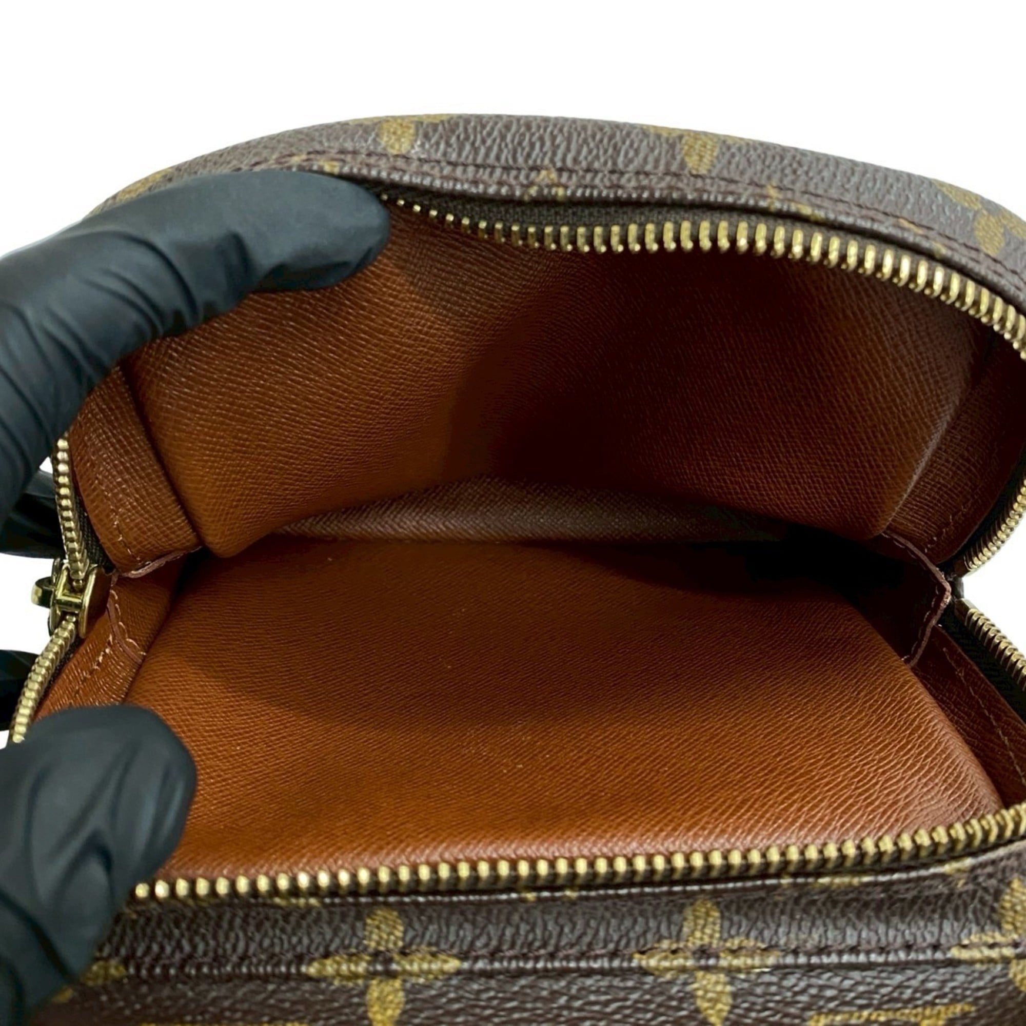 Louis Vuitton Brown Leather Pvc Pochette Shoulder Bag (Pre-Owned)