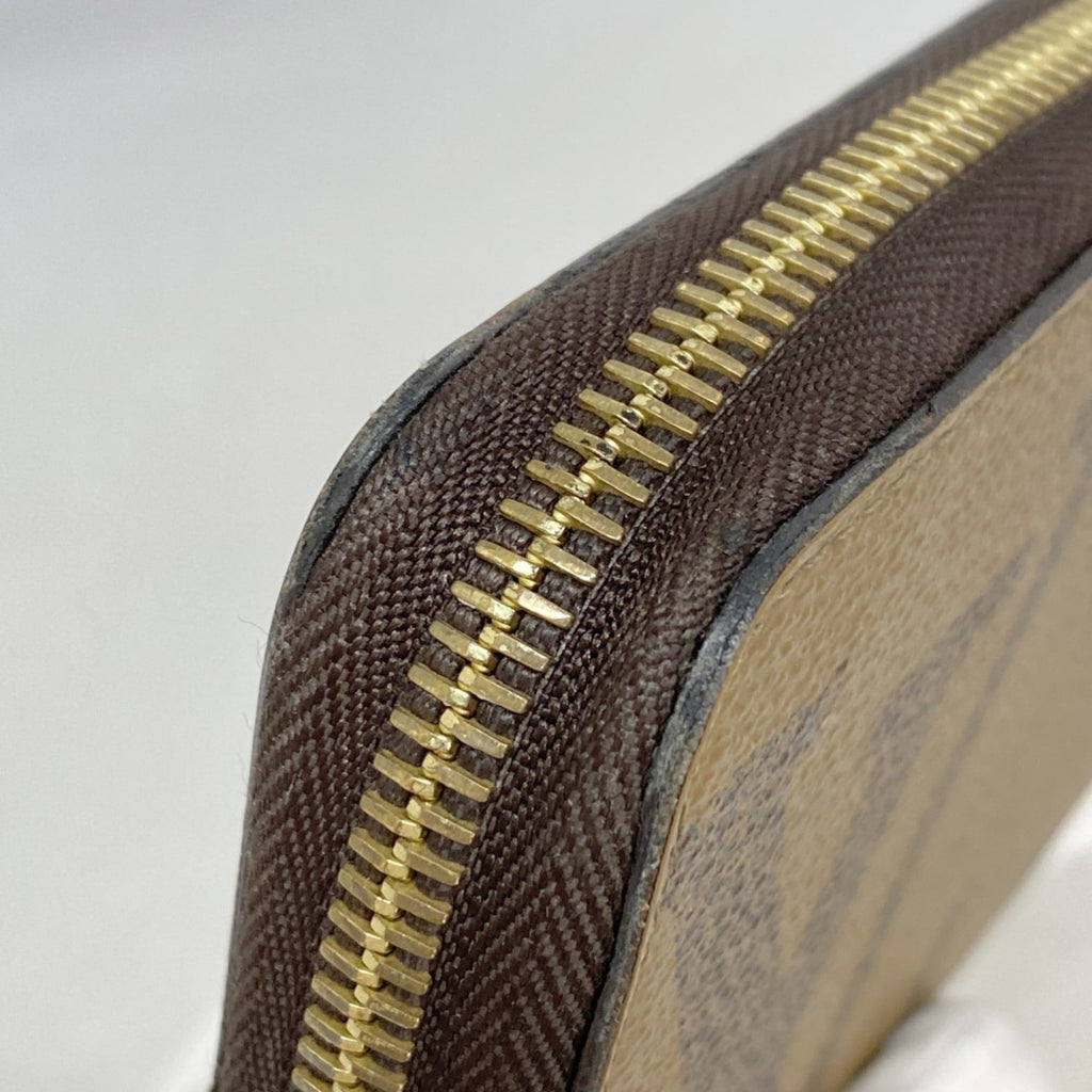 Louis Vuitton Brown Long Wallet (Bi-Fold) (Pre-Owned)