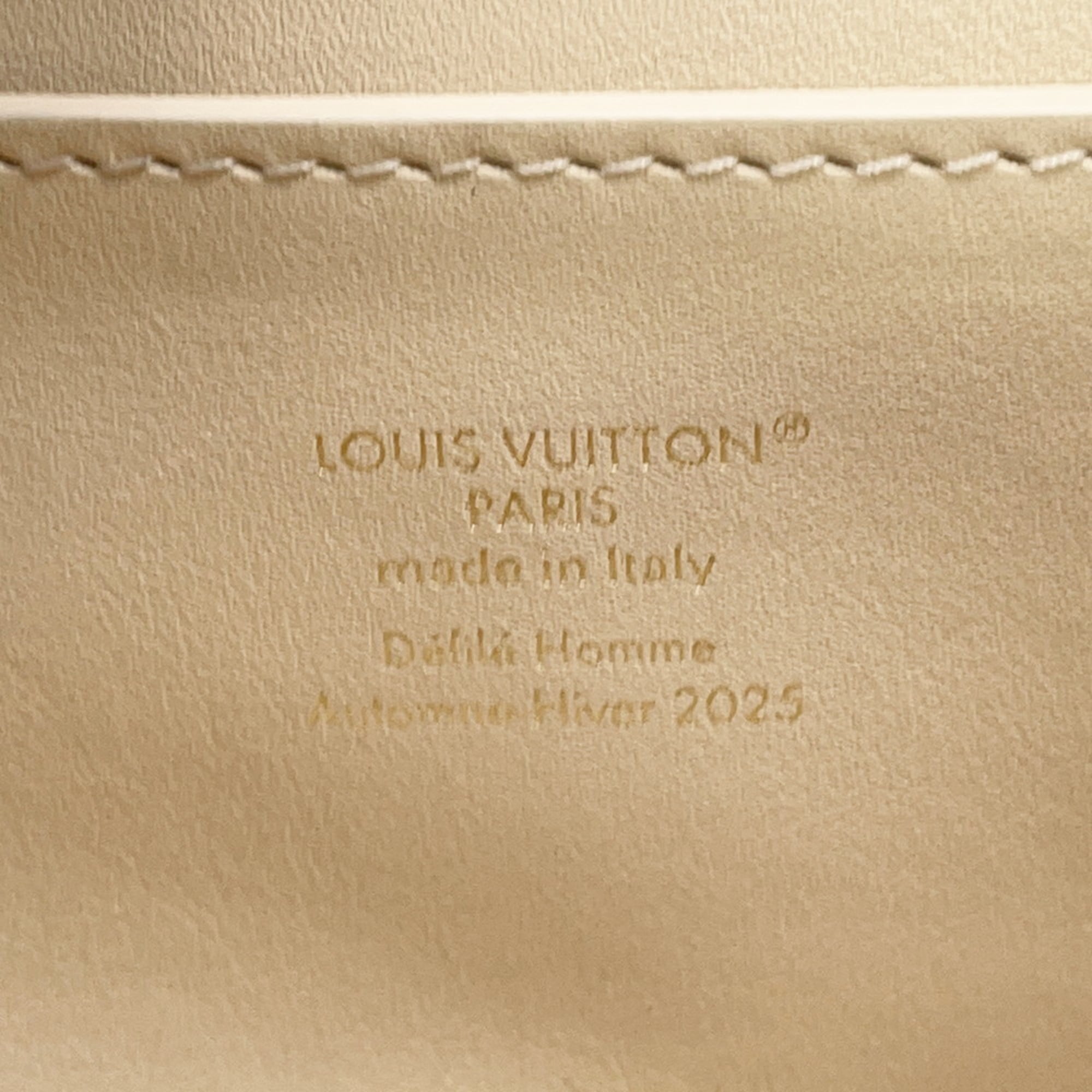Louis Vuitton Monogram Beige Monogram Monogram Pouch (Pre-Owned)