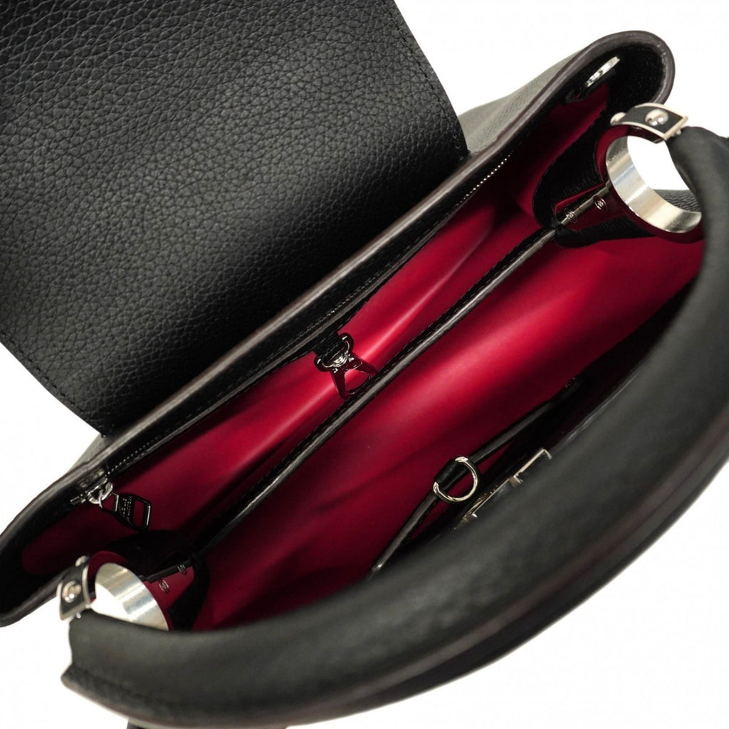 Louis Vuitton Noir Handbag (Pre-Owned)