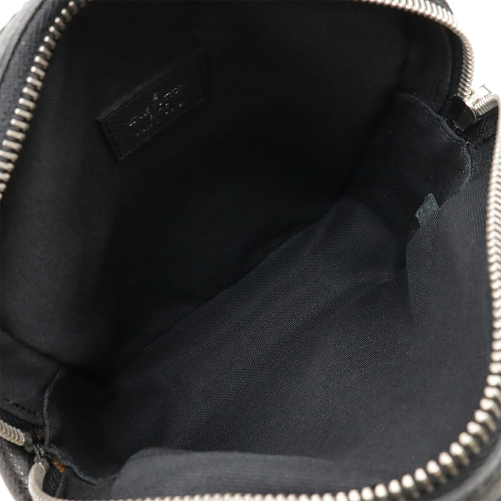 Louis Vuitton Taiga Ardoise Taiga Leather Shoulder Bag (Pre-Owned)