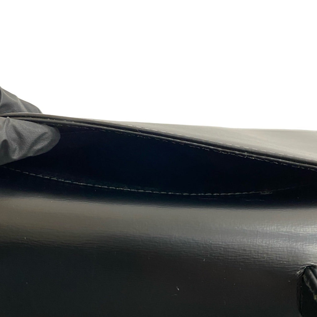 Givenchy Black Leather Handbag Shoulder Bag (Pre-Owned)