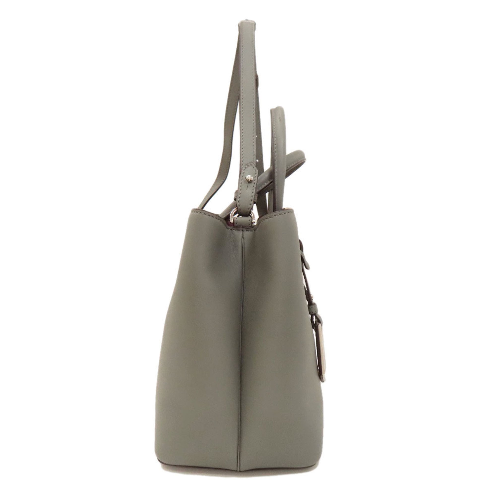 Fendi Gray Leather Handbag (Pre-Owned)
