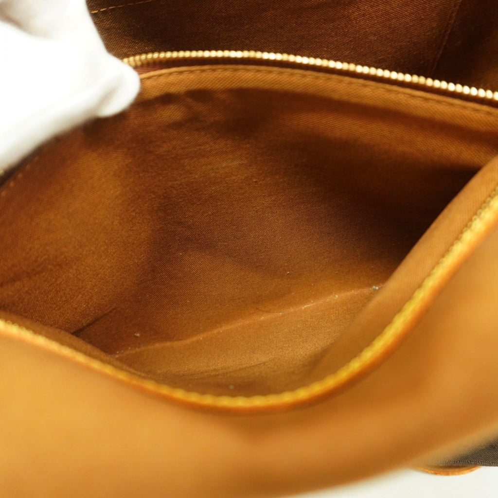 Louis Vuitton Brown Shoulder Bag (Pre-Owned)