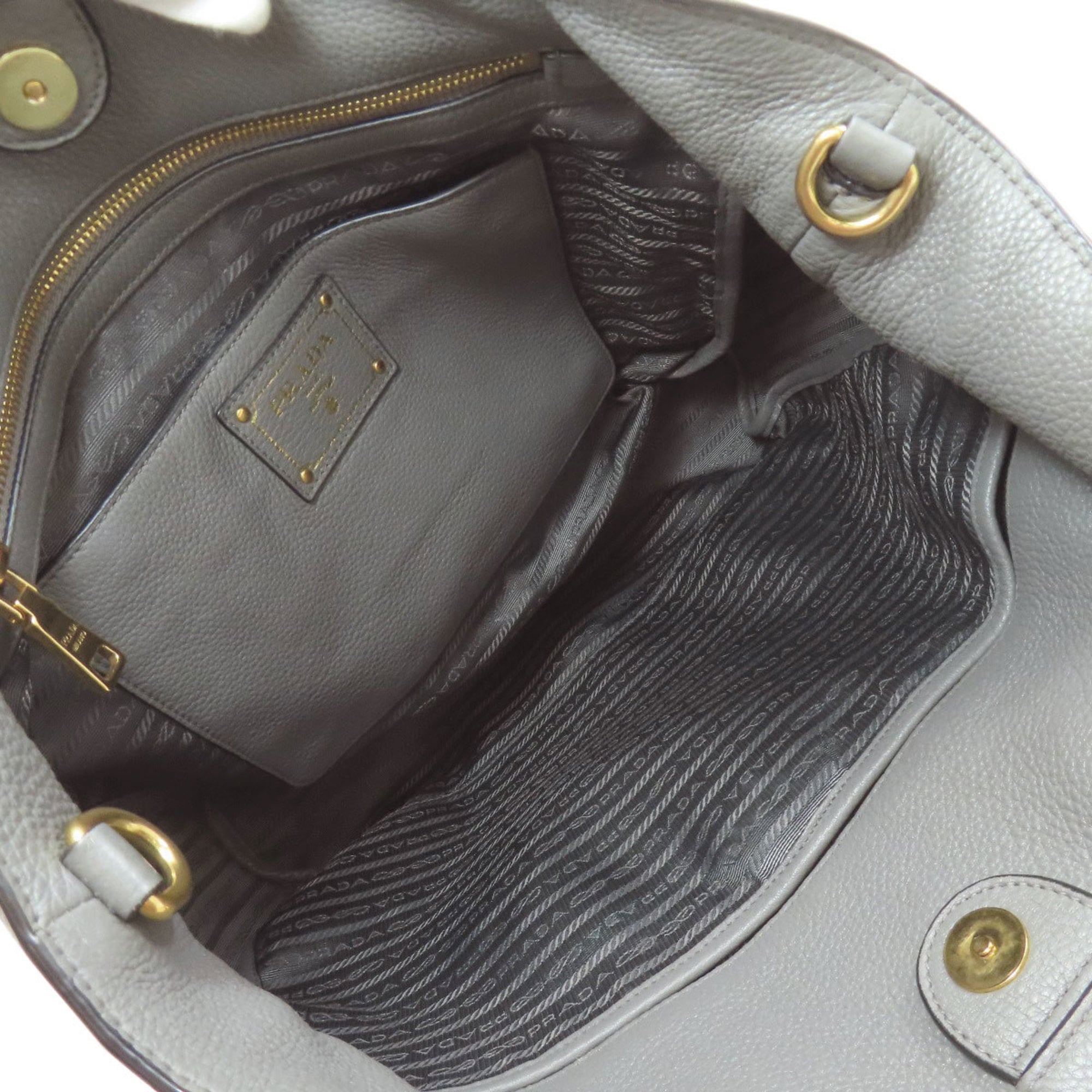 Prada Gray Leather Tote Bag (Pre-Owned)