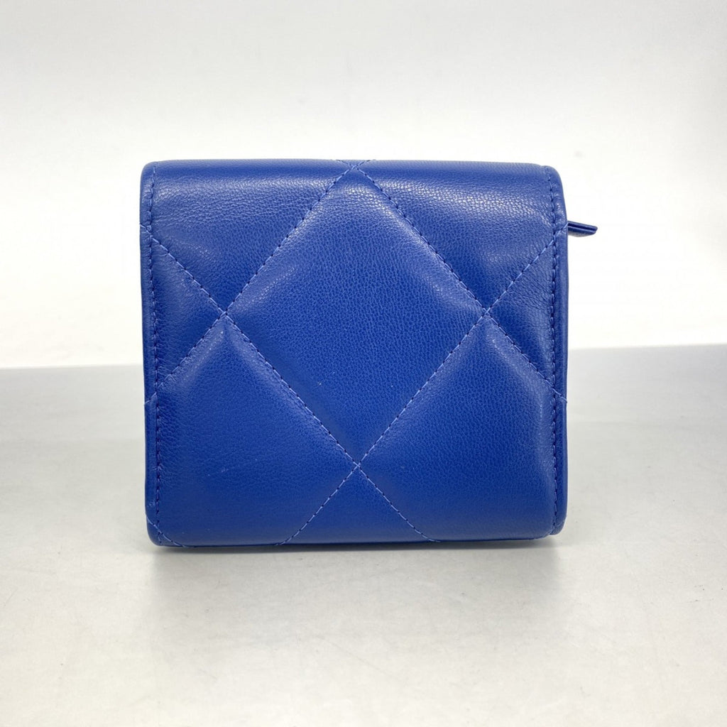 Chanel Blue Leather Wallet (Tri-Fold) (Pre-Owned)