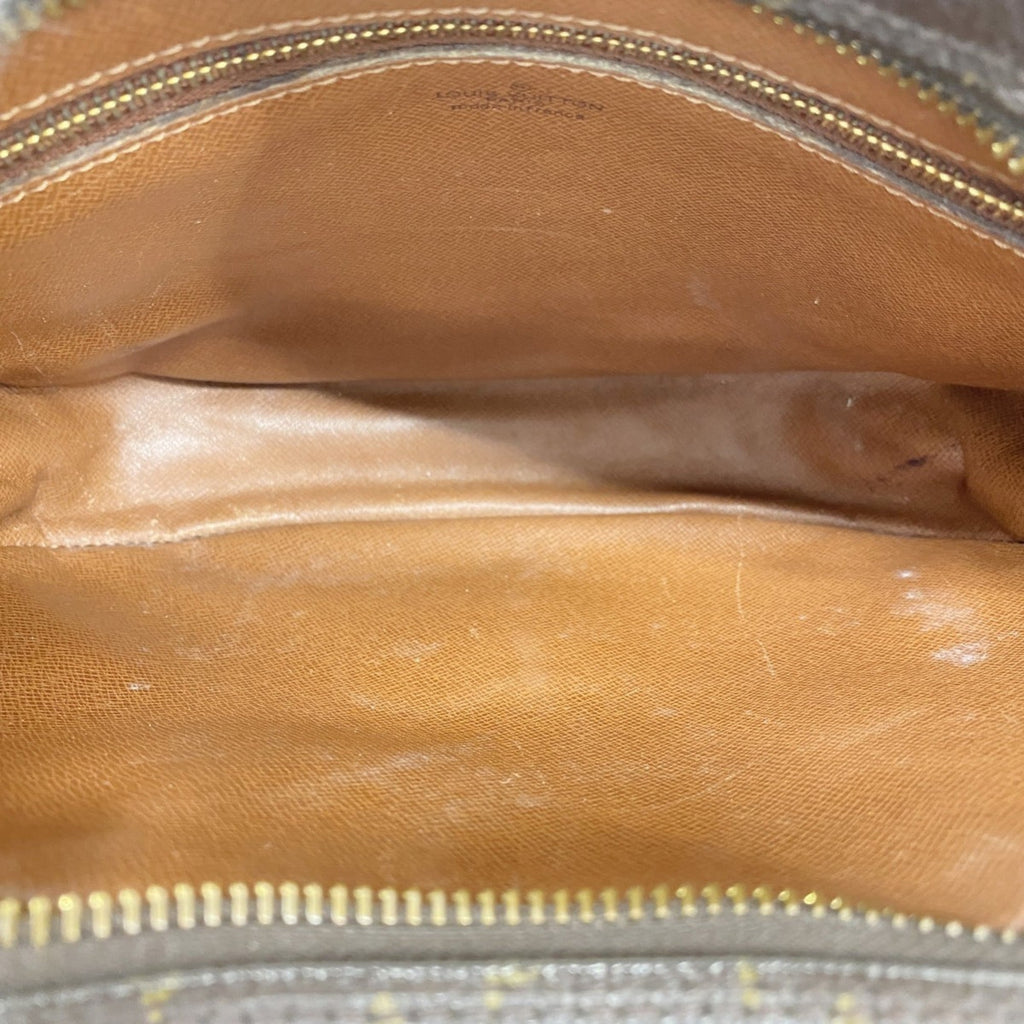 Louis Vuitton Brown Shoulder Bag (Pre-Owned)