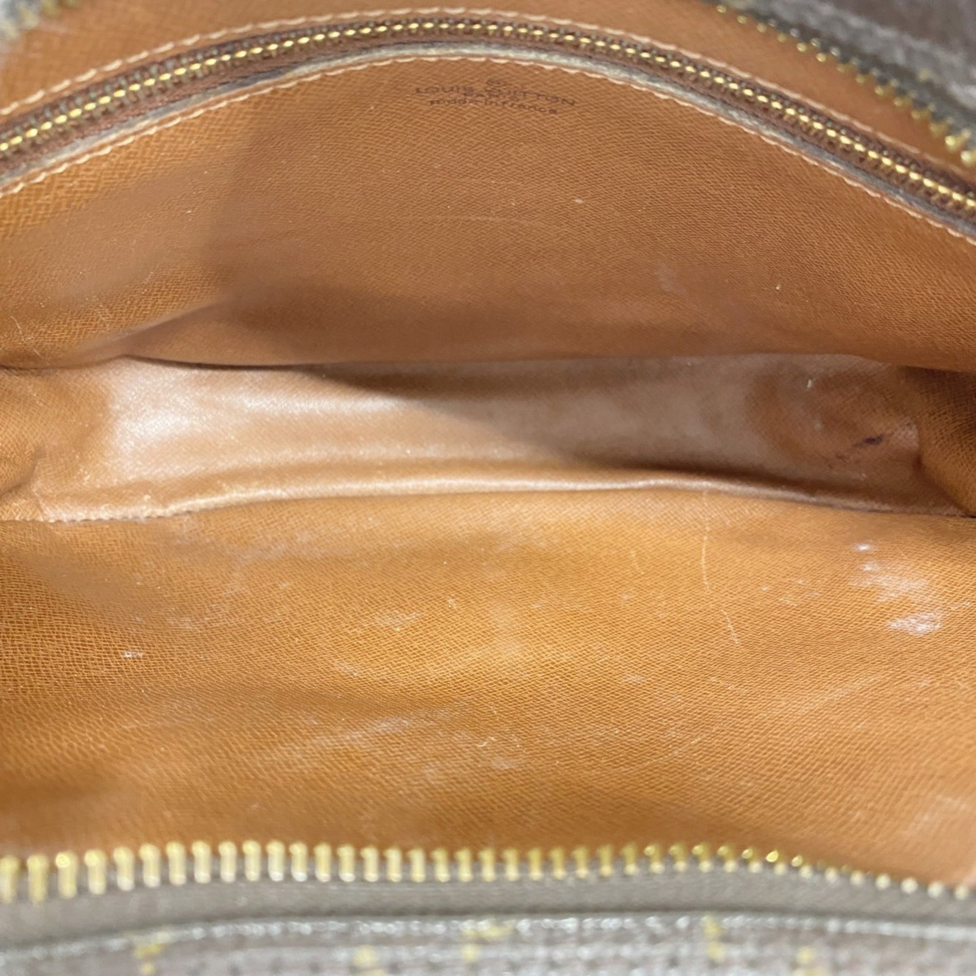 Louis Vuitton Brown Shoulder Bag (Pre-Owned)