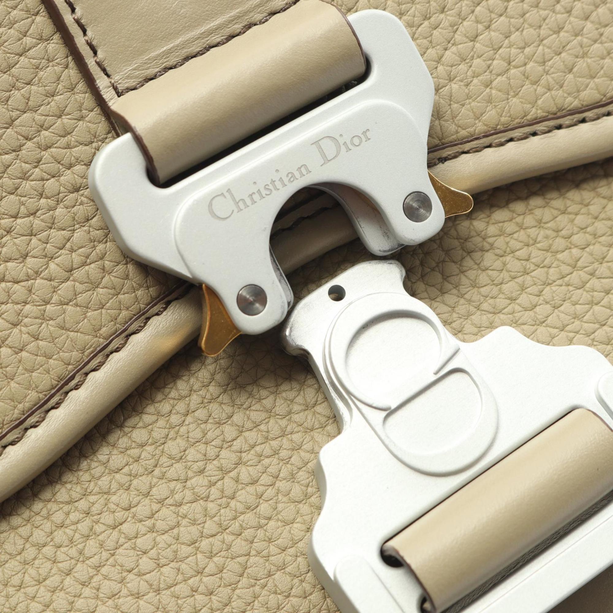 Christian Dior Beige Leather Shoulder Bag (Pre-Owned)