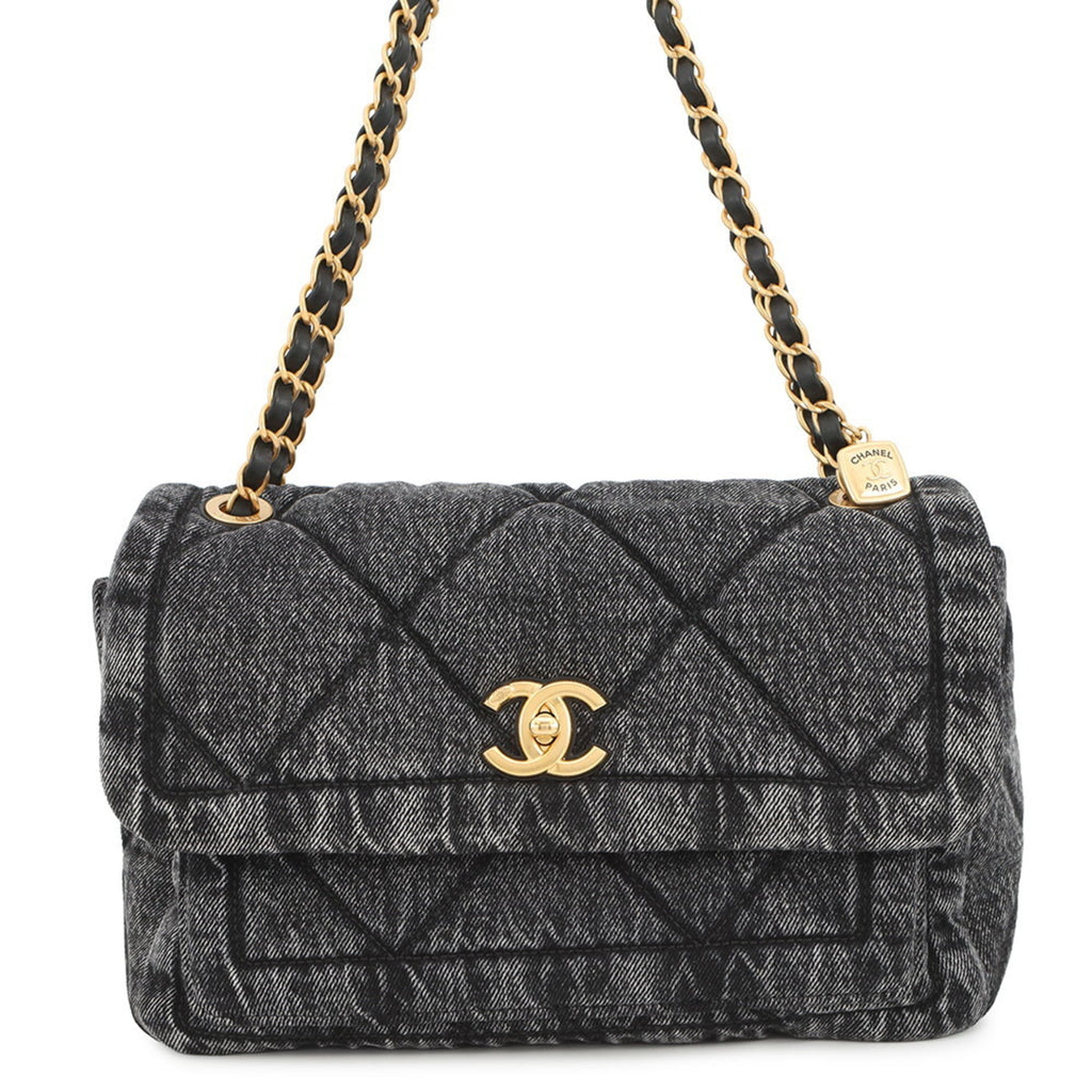 Chanel Matelasse Black Denim Shoulder Bag (Pre-Owned)
