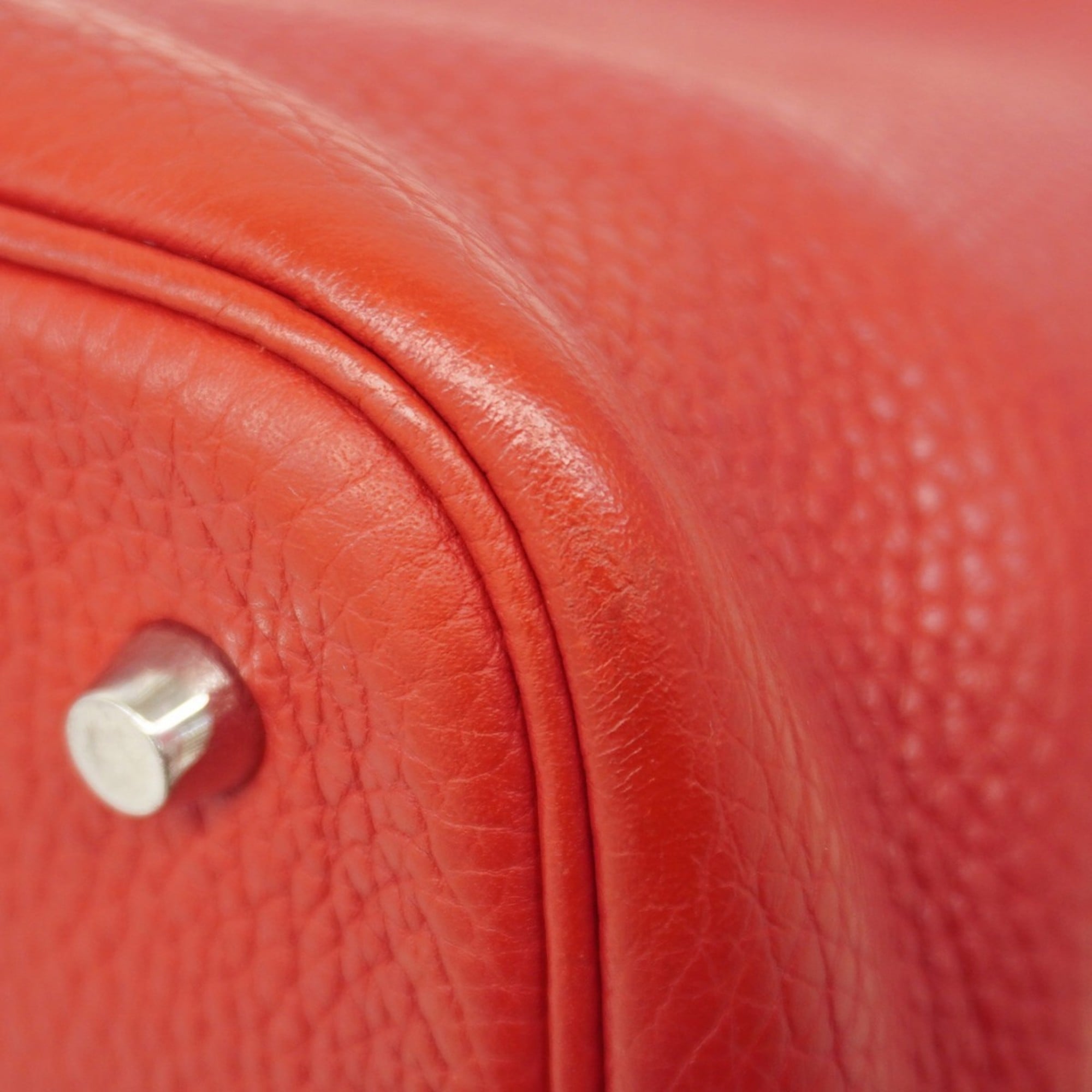 Hermes Rouge Casaque Taurillon Clemence Leather Handbag (Pre-Owned)