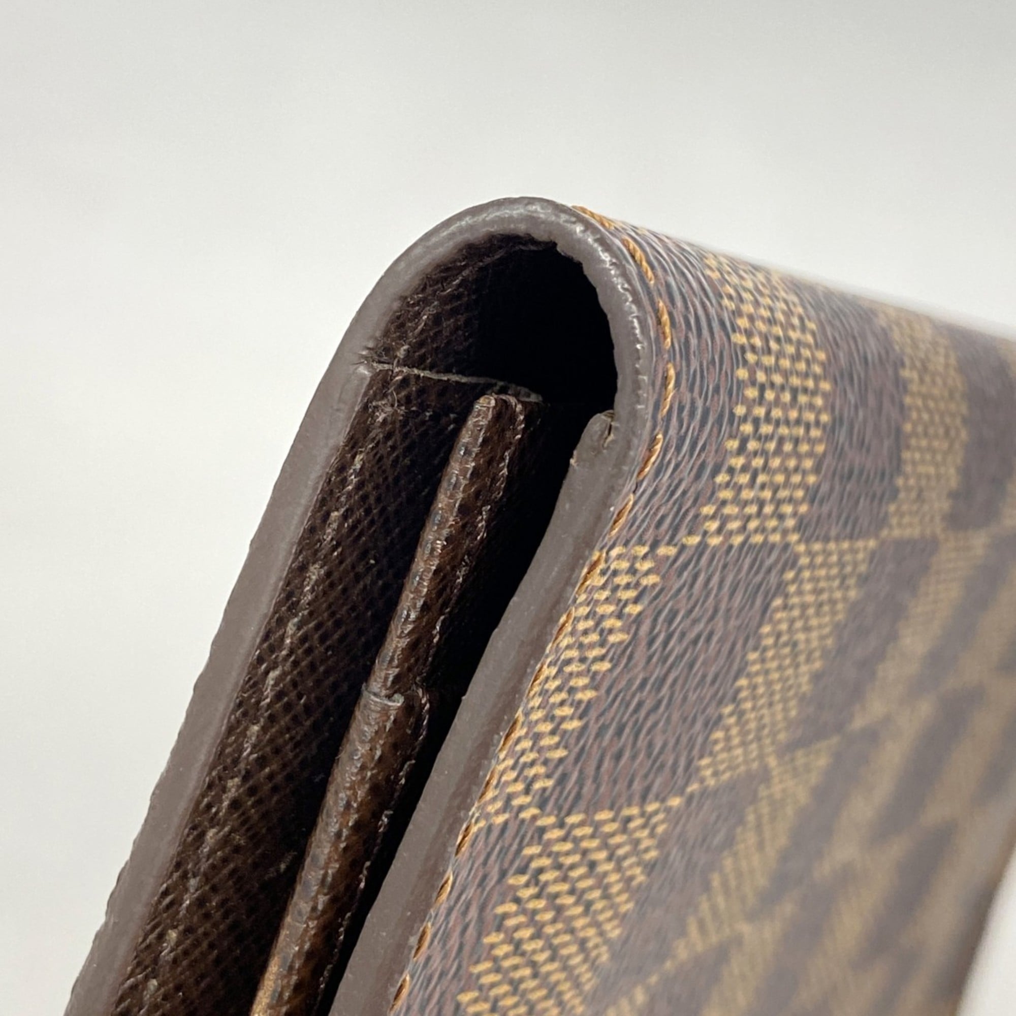Louis Vuitton Ebene Long Bill Wallet (Bi-Fold) (Pre-Owned)