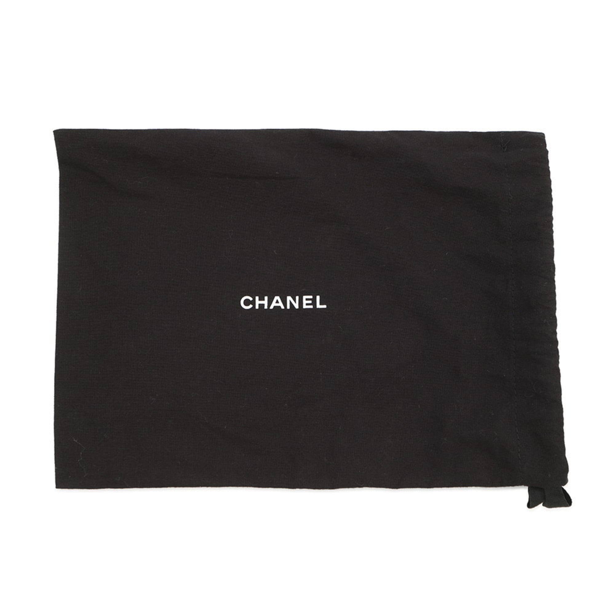 Chanel Matelasse Black Grained Calfskin Shoulder Bag (Pre-Owned)