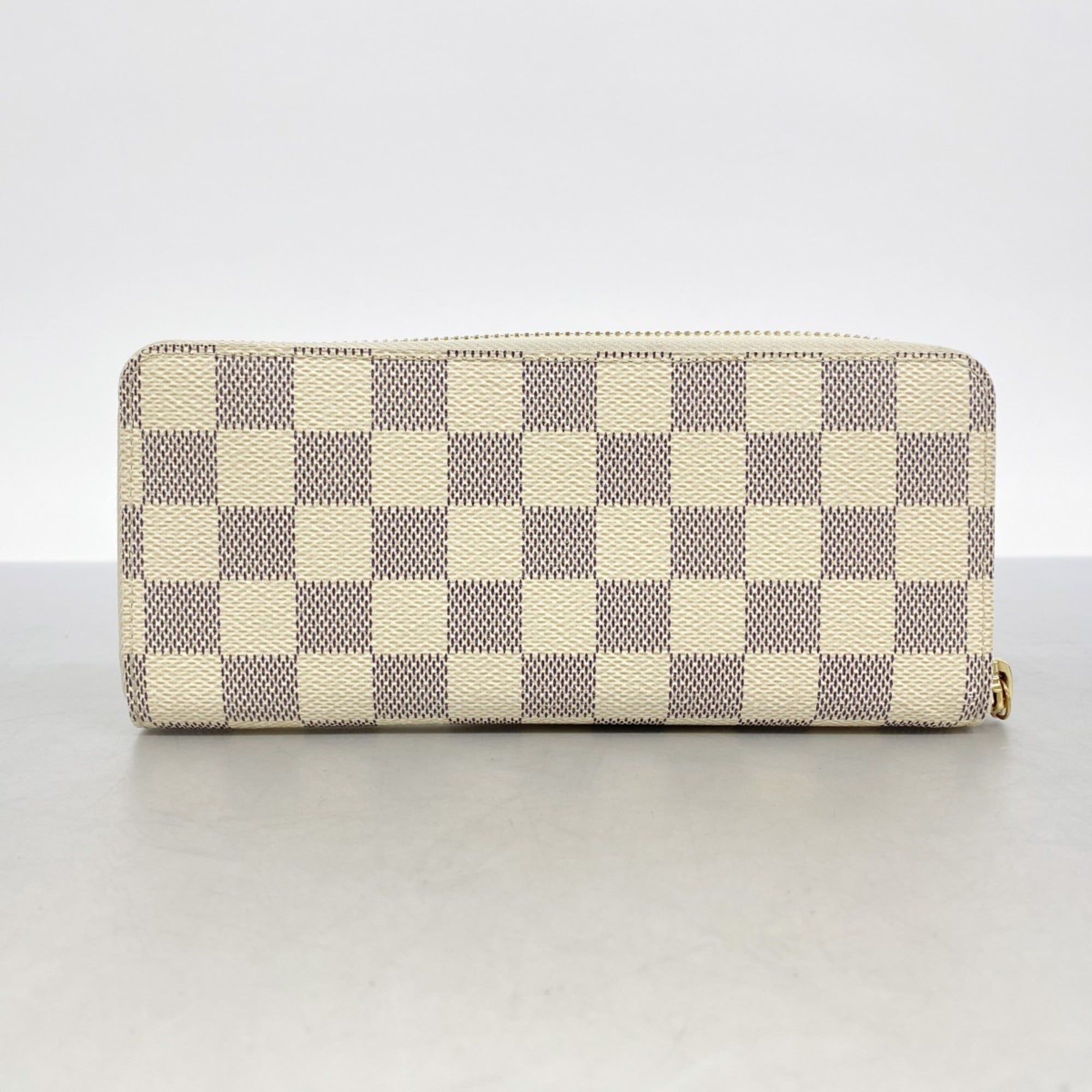Louis Vuitton White Long Wallet (Bi-Fold) (Pre-Owned)