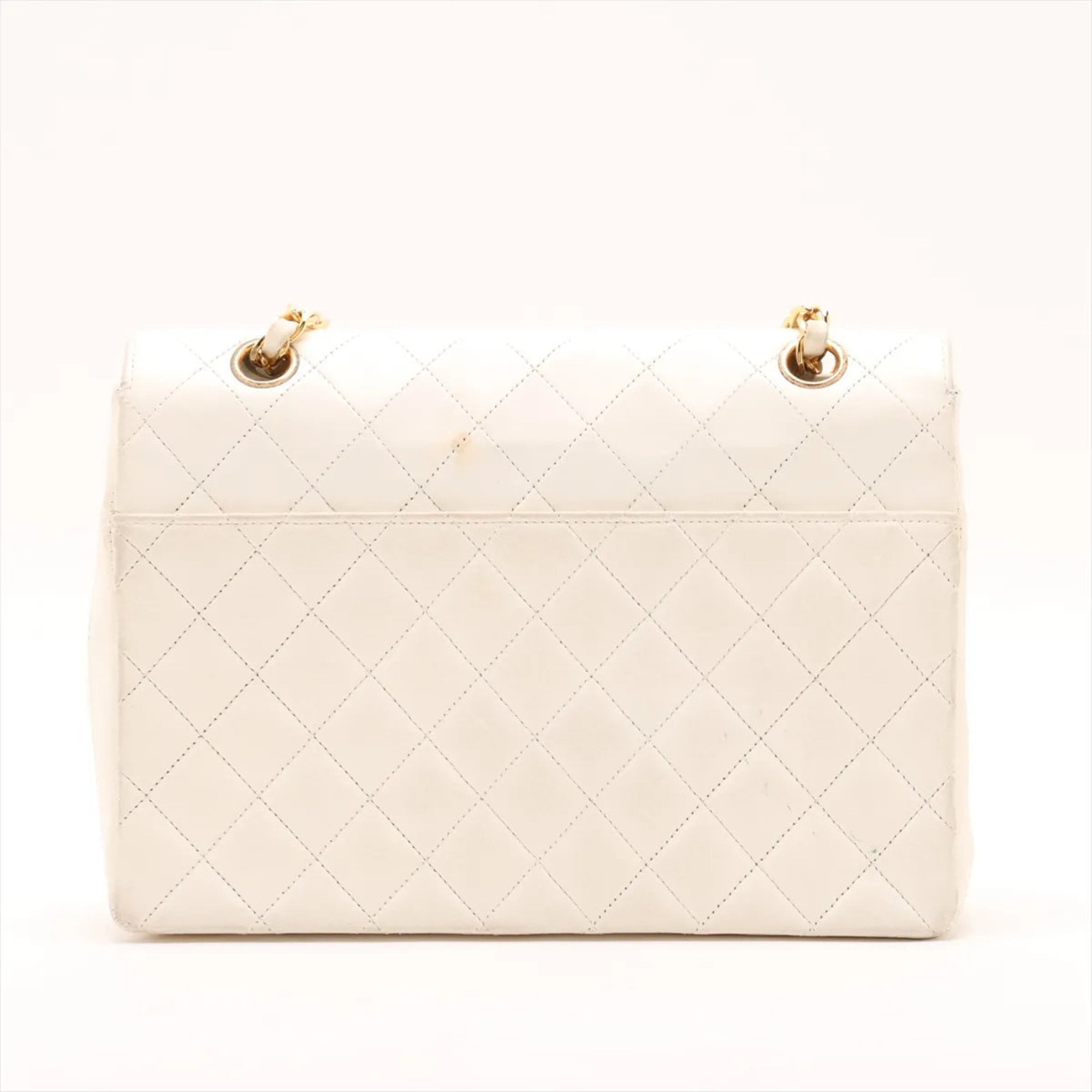 Chanel White Leather Shoulder Bag (Pre-Owned)