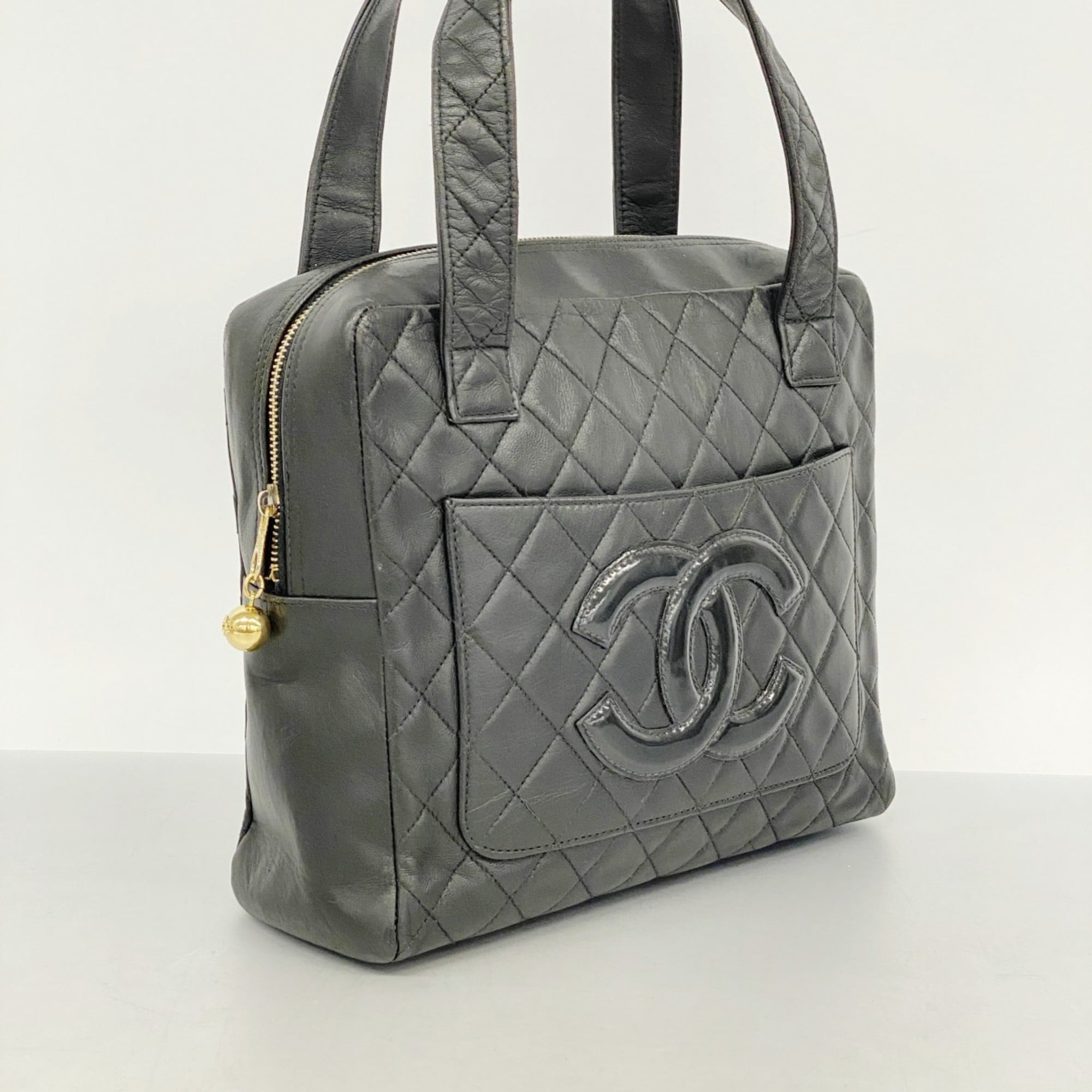 Chanel Black Leather Handbag (Pre-Owned)