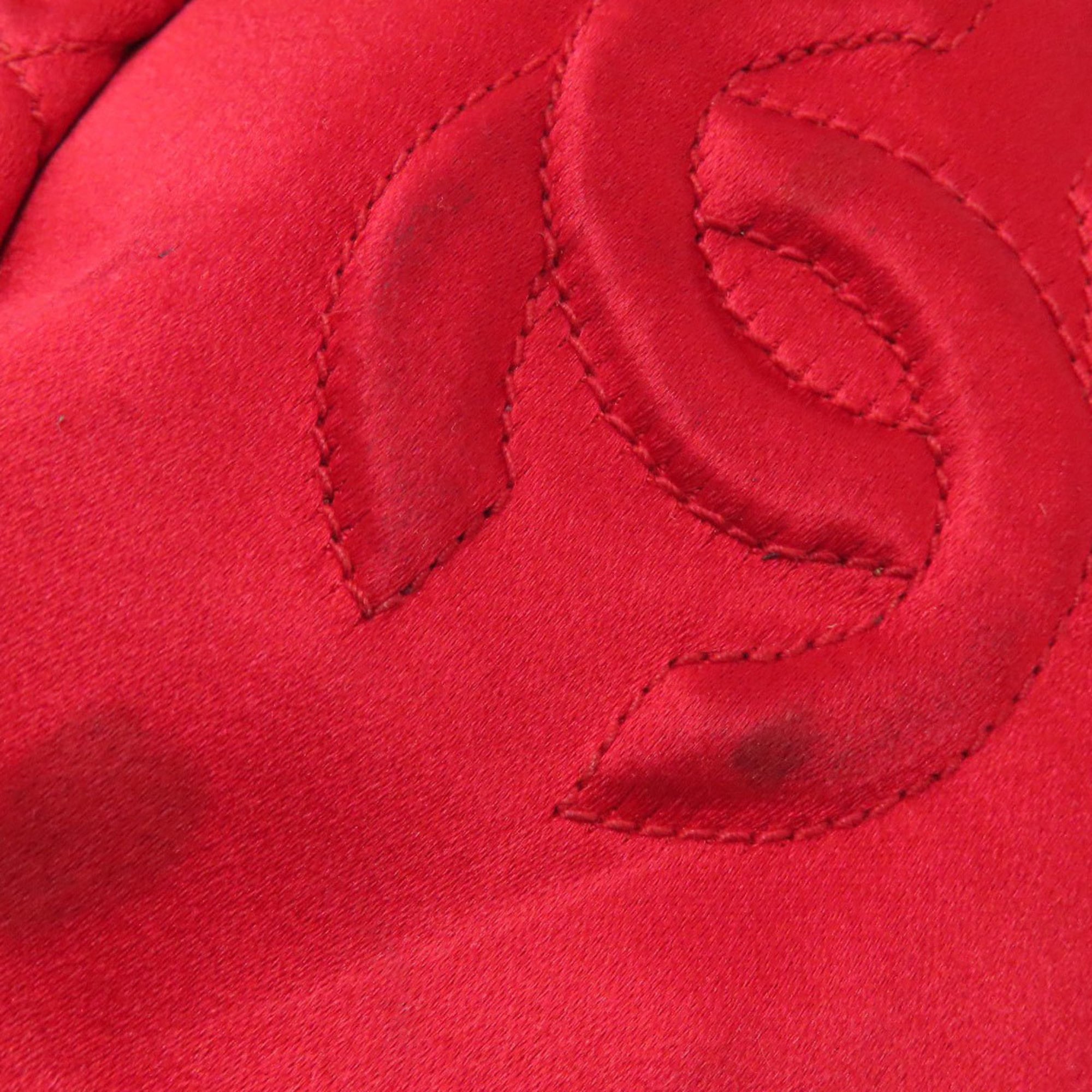 Chanel Red Color Satin Shoulder Bag (Pre-Owned)