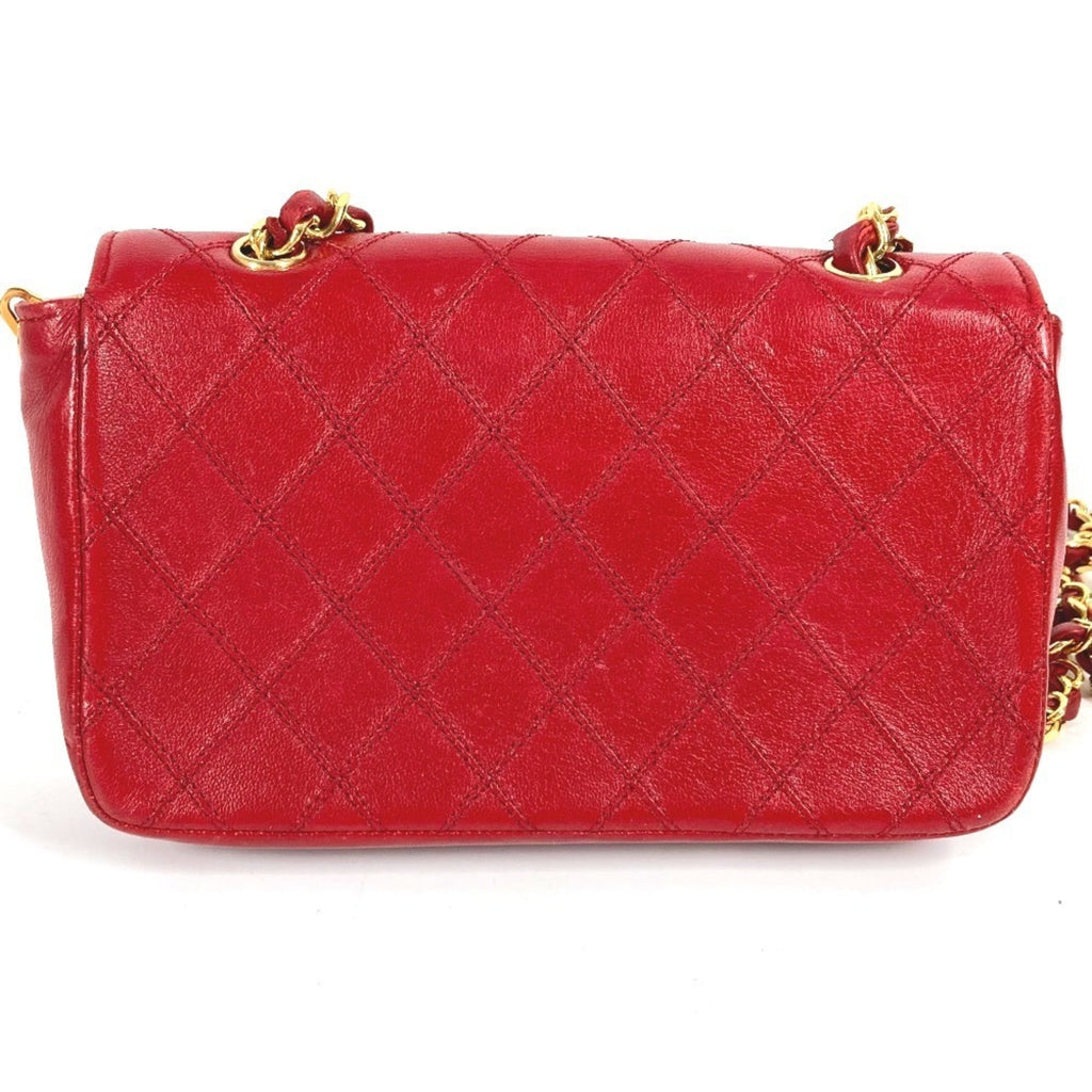 Chanel Matelasse Red Color Leather Pochette Shoulder Bag (Pre-Owned)