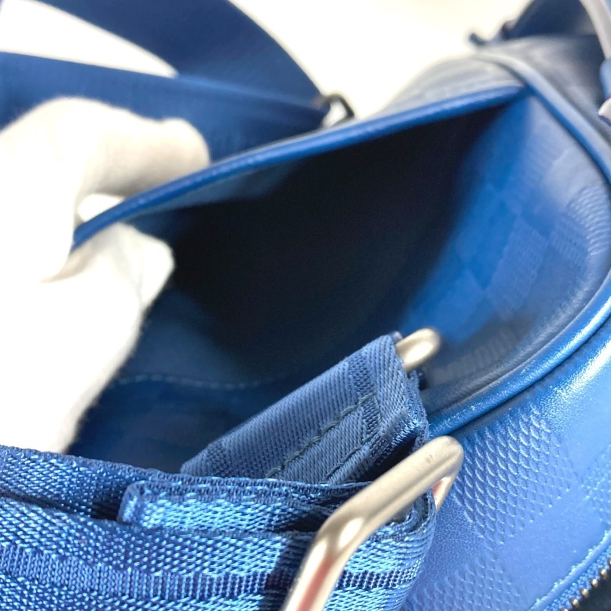 Louis Vuitton Blue Damier Infini Shoulder Bag Sling Bag (Pre-Owned)