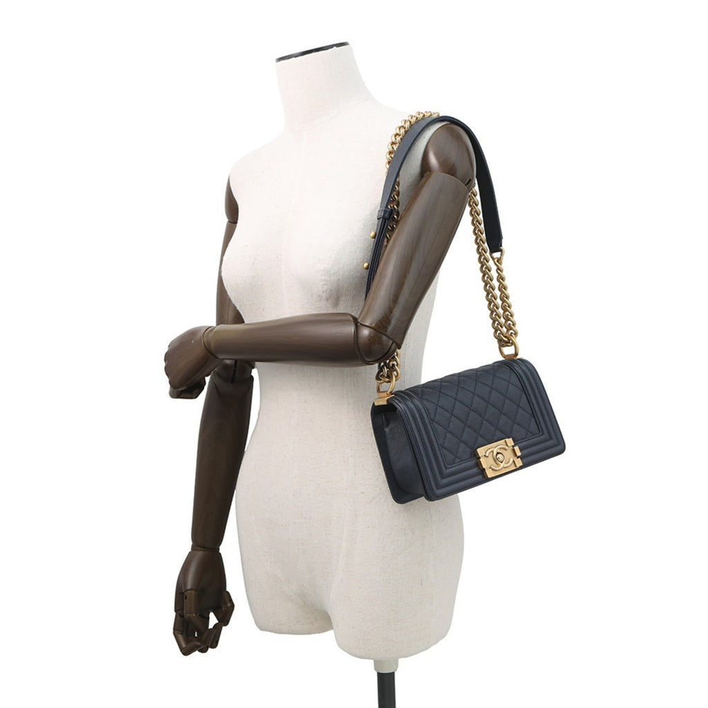 Chanel Matelasse Navy Grained Calfskin Shoulder Bag (Pre-Owned)