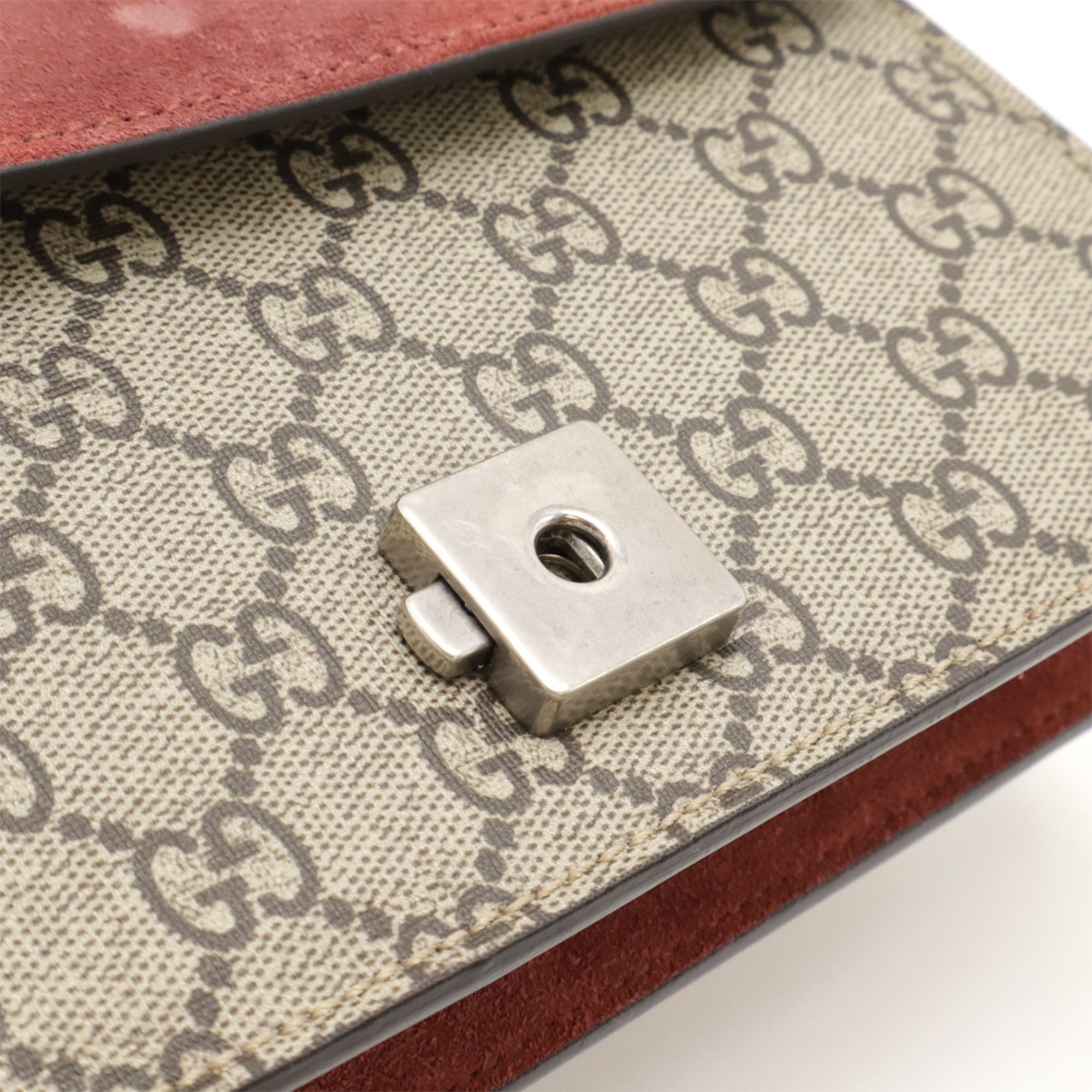 Gucci Gg Blooms Beige Pink Multi-Color Coated Canvas Shoulder Bag (Pre-Owned)