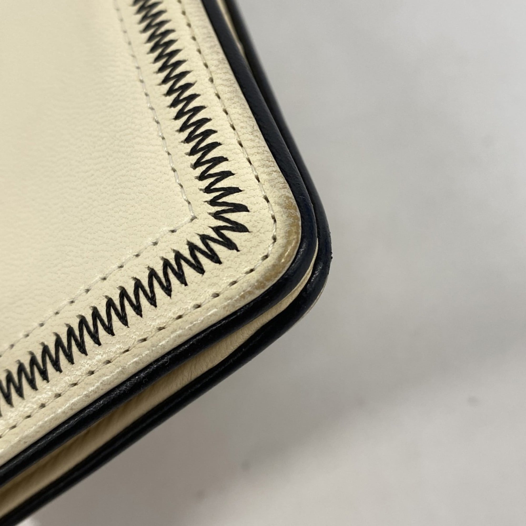 Chanel Beige Black Leather Long Wallet (Bi-Fold) (Pre-Owned)