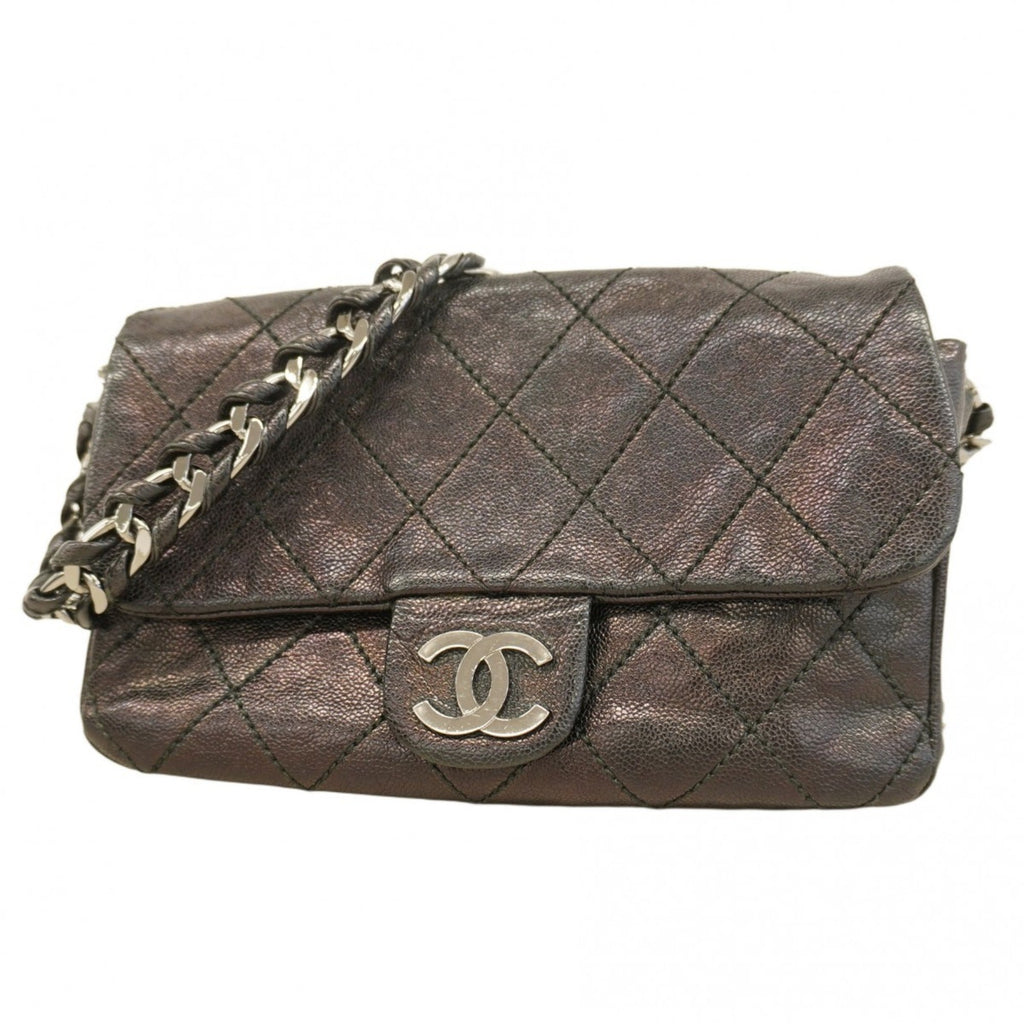 Chanel Black Grained Calfskin Shoulder Bag (Pre-Owned)