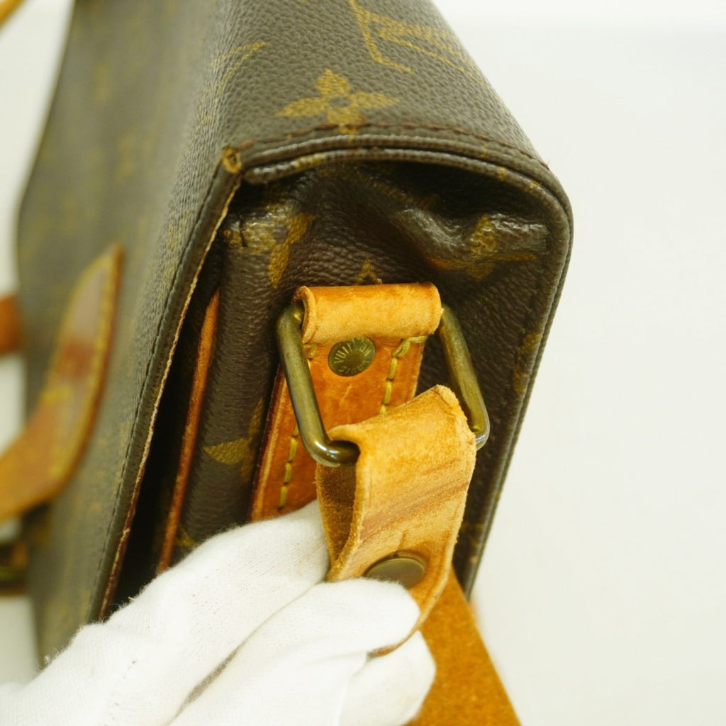 Louis Vuitton Brown Shoulder Bag (Pre-Owned)