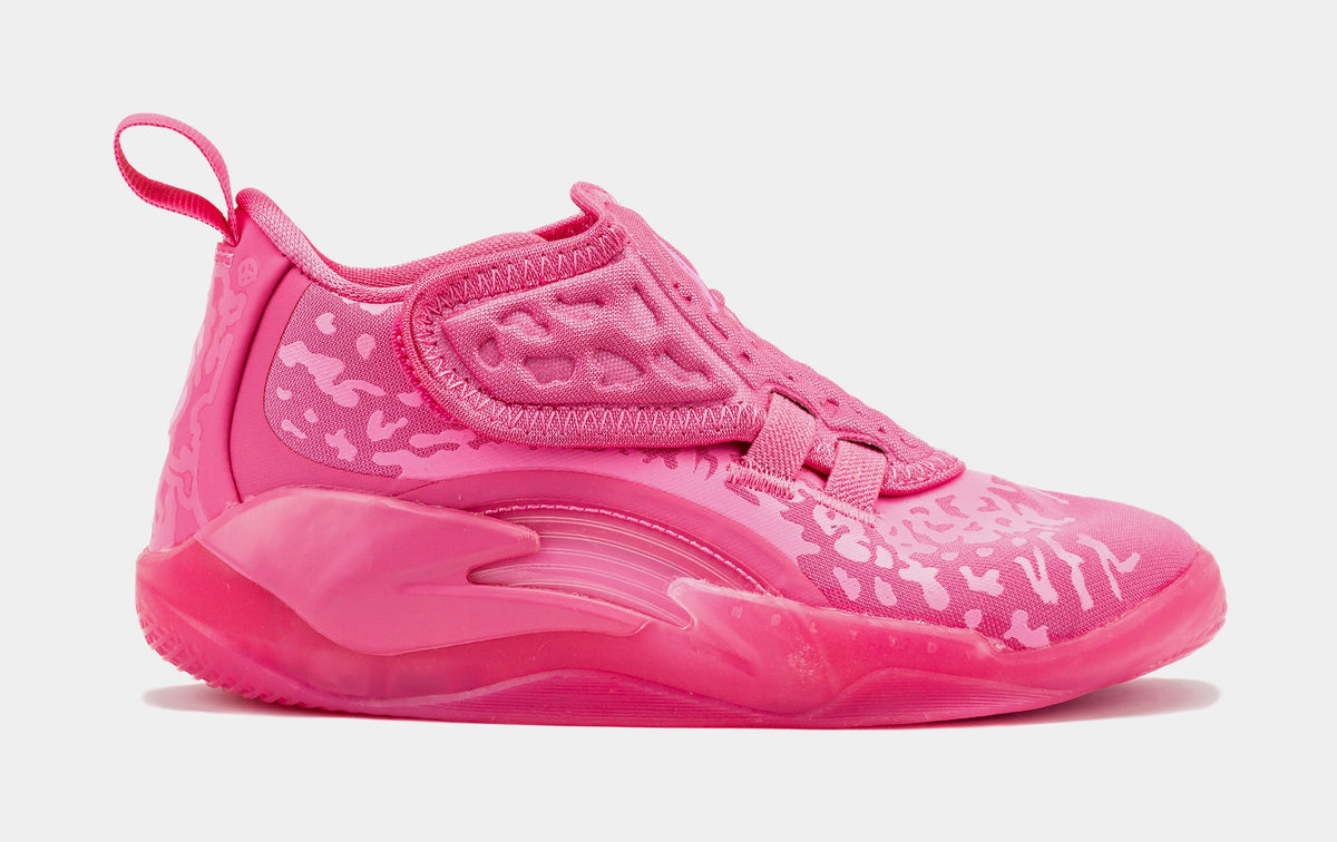 Exclusive Zion 3 Preschool Basketball Shoes (Pink) — 10.5C — Front View