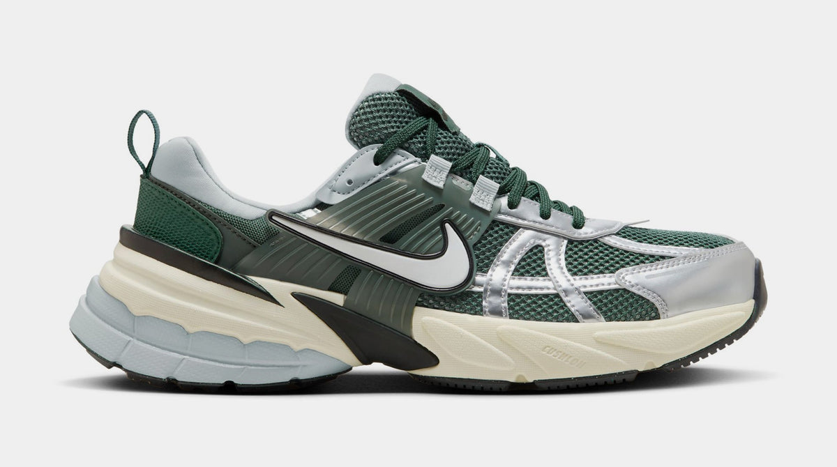 Exclusive V2K Run Mens Running Shoes (Vintage Green/White) — 6 — Front View