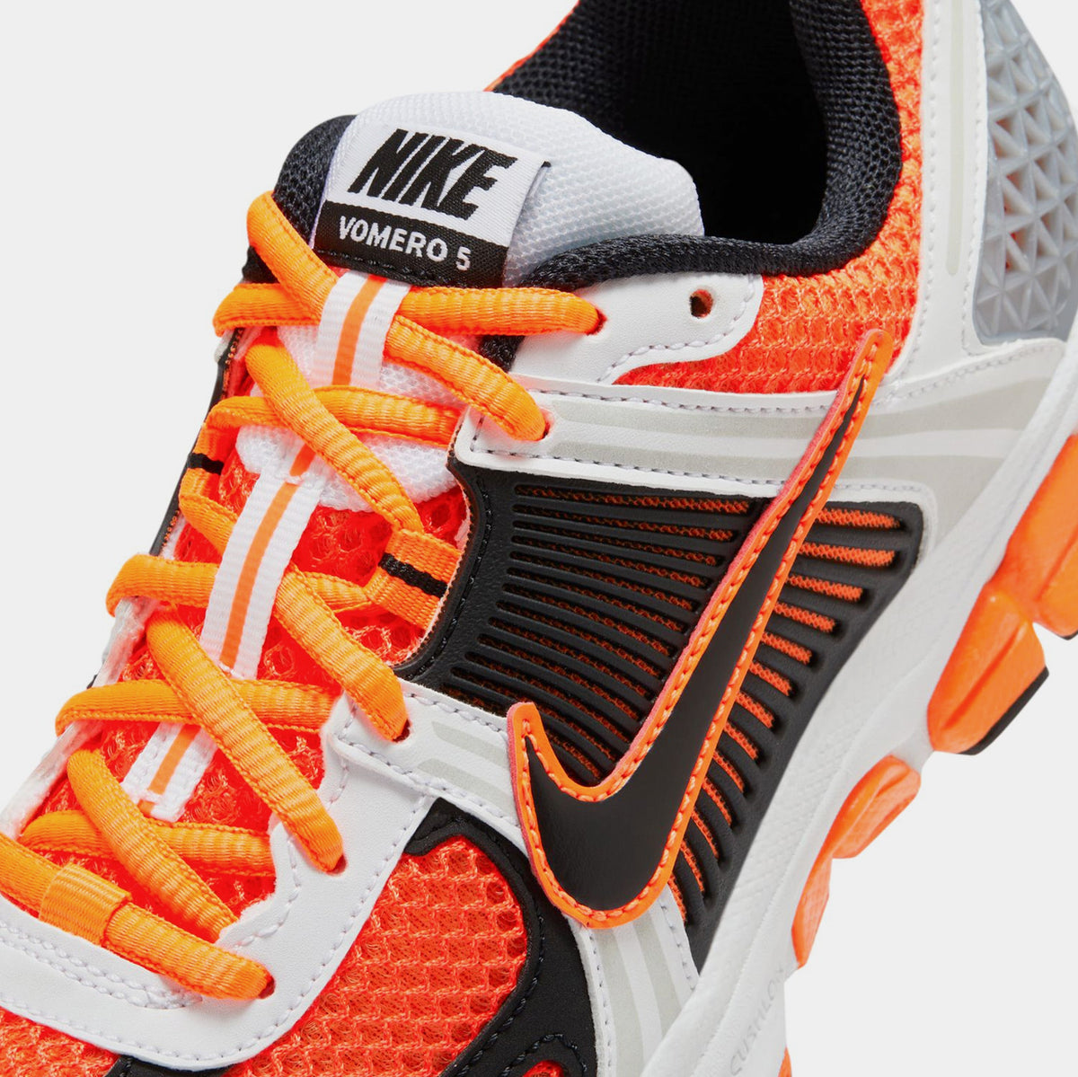 Exclusive Vomero 5 Total Orange Grade School Running Shoes (Total Orange/Black/White/Platinum) — 3Y — Side View
