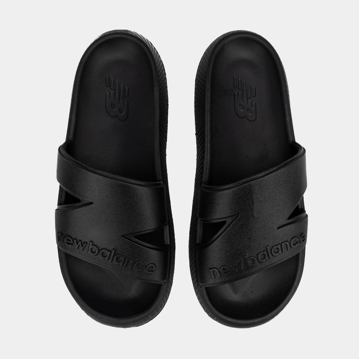 Exclusive 200XL Slides Mens Sandals (Black) — 4 — Side View
