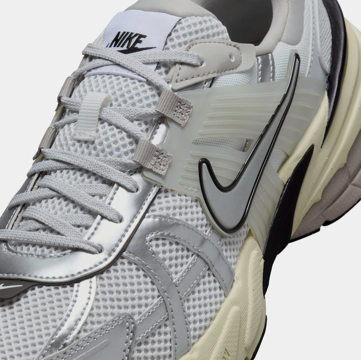 Exclusive V2K Run Summit White Mens Running Shoes (Summit White/Pure Platinum/Light Iron Ore/Metallic Silver) — 6 — Side View