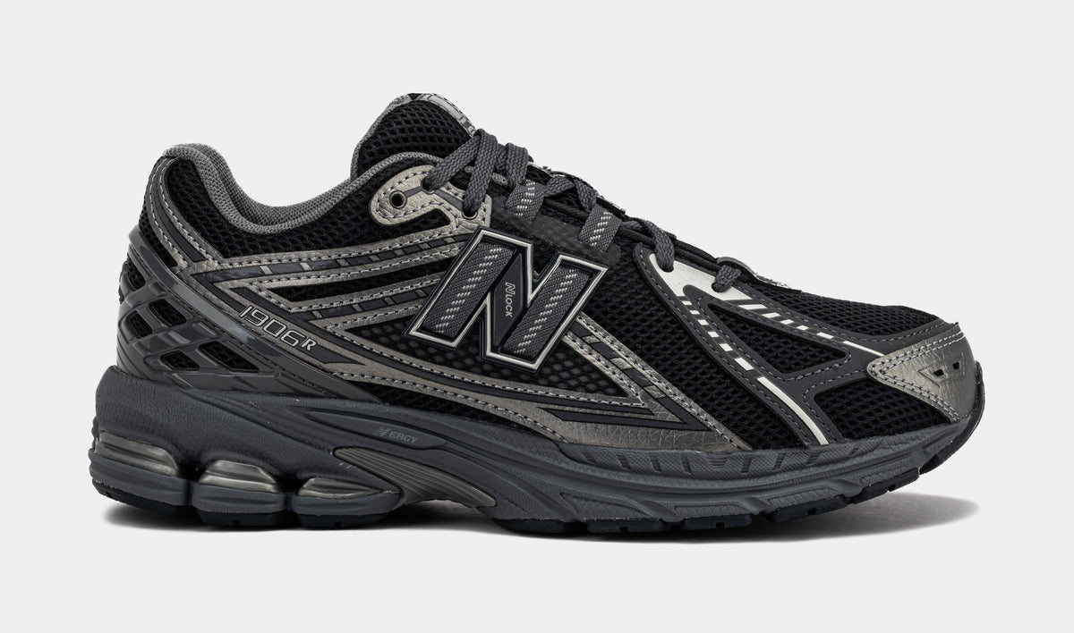 Exclusive 1906 Grade School Running Shoes (Phantom) — 3Y — Front View