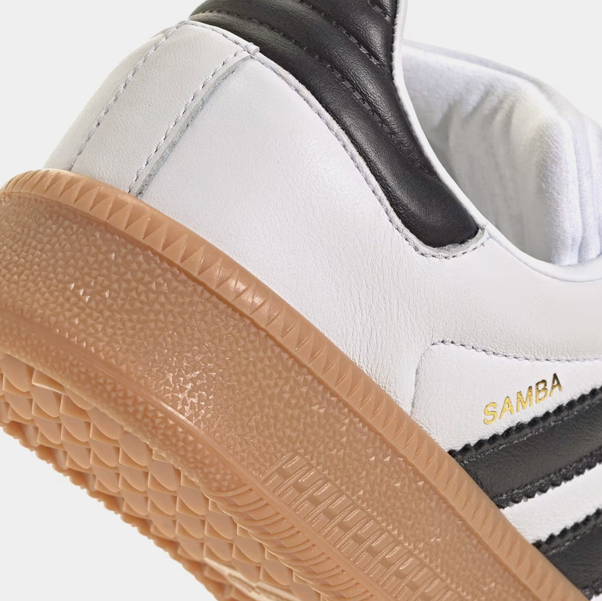 Exclusive Samba XLG Grade School Lifestyle Shoes (White/Black) — 3.5Y — Top View