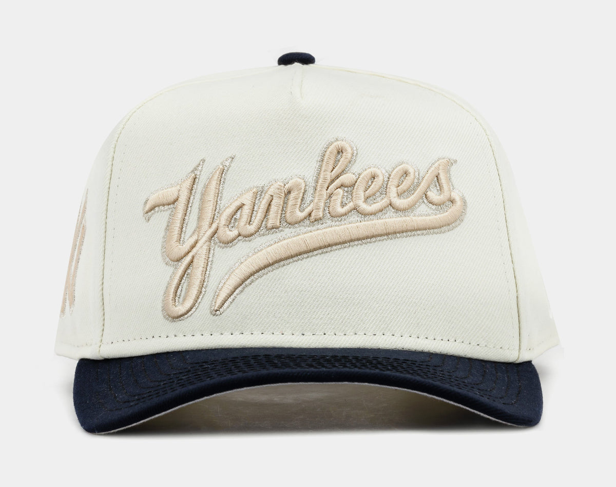 Exclusive Shoe Palace Exclusive New York Yankees Chrome 950AF Snapback Mens Hat (Beige/White) — OS — Front View