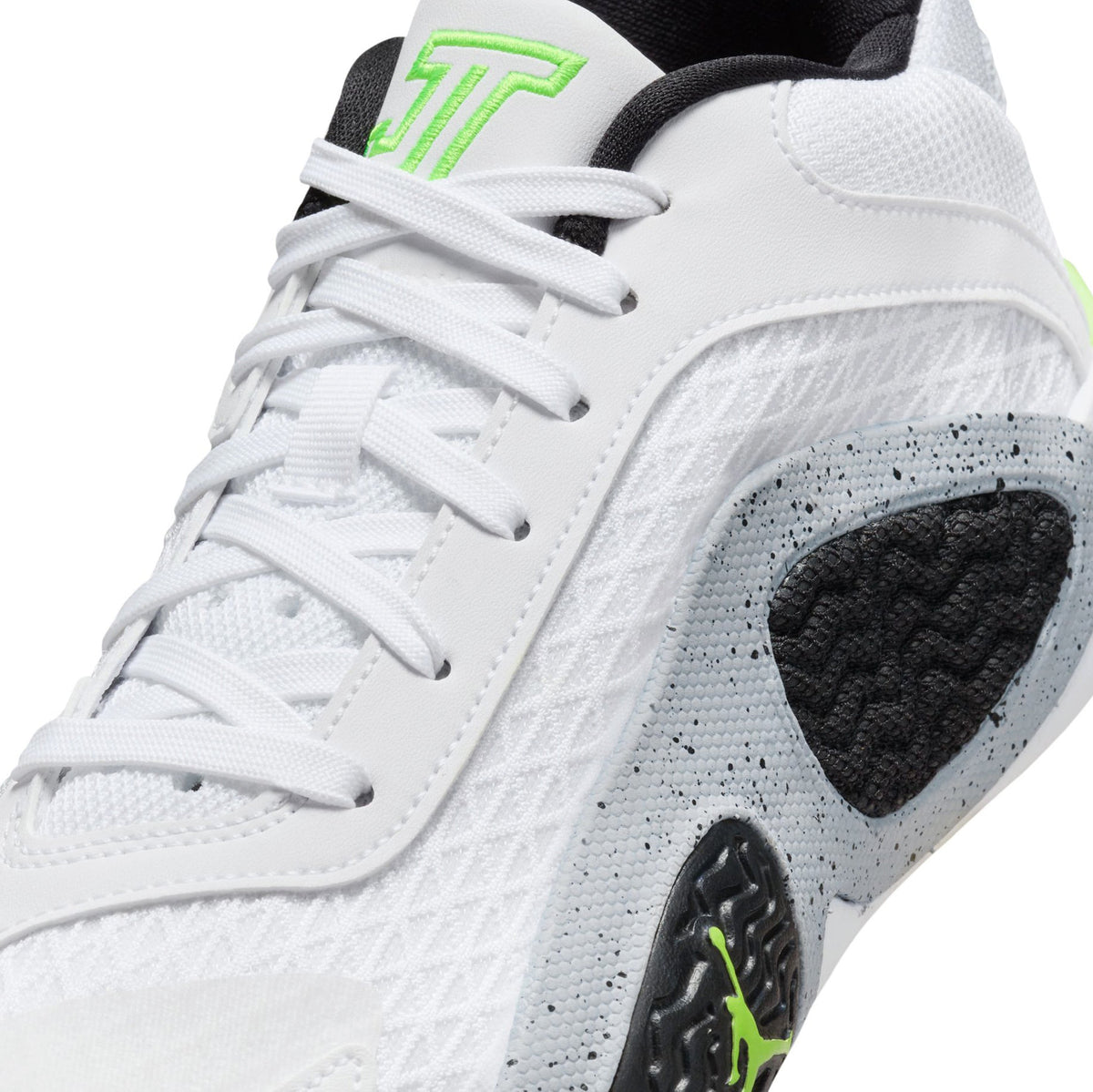 Exclusive Tatum 2 Grade School Basketball Shoes (White/Electric Green/Black/Wolf Grey) — 3.5Y — Side View