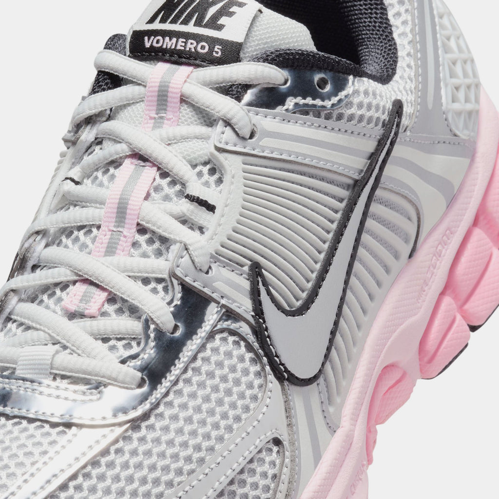 Exclusive Zoom Vomero 5 Photon Dust Pink Foam Womens Running Shoes (Photon Dust/Metallic Silver/Pink Foam) — 5 — Side View