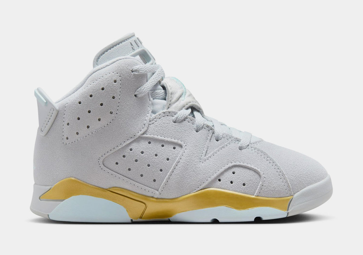 Exclusive Air Jordan 6 Retro Pearl Preschool Lifestyle Shoes (Pure Platinum/Glacier Blue/Metallic Gold) — 10.5C — Front View